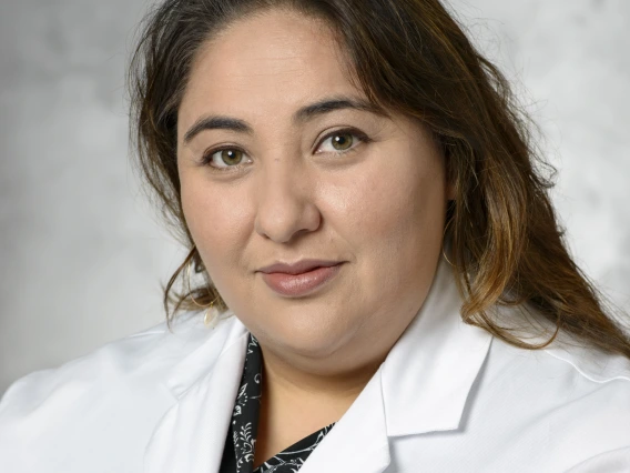 Lourdes CastaÒÛn, MD, FACS