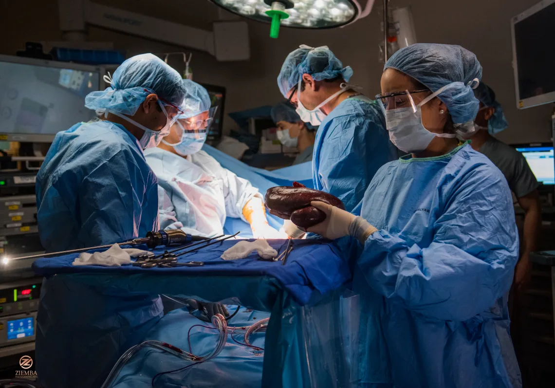 Surgeons in the OR room performing a transplant surgery